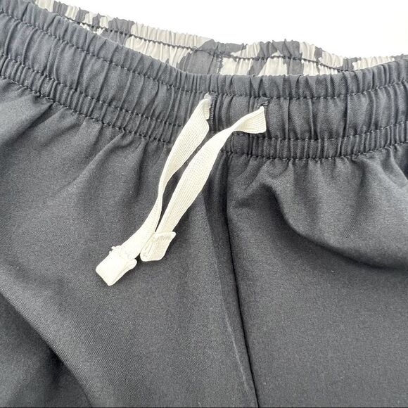 Nike Dri Fit Tiger Print (S) - Picture 7 of 8